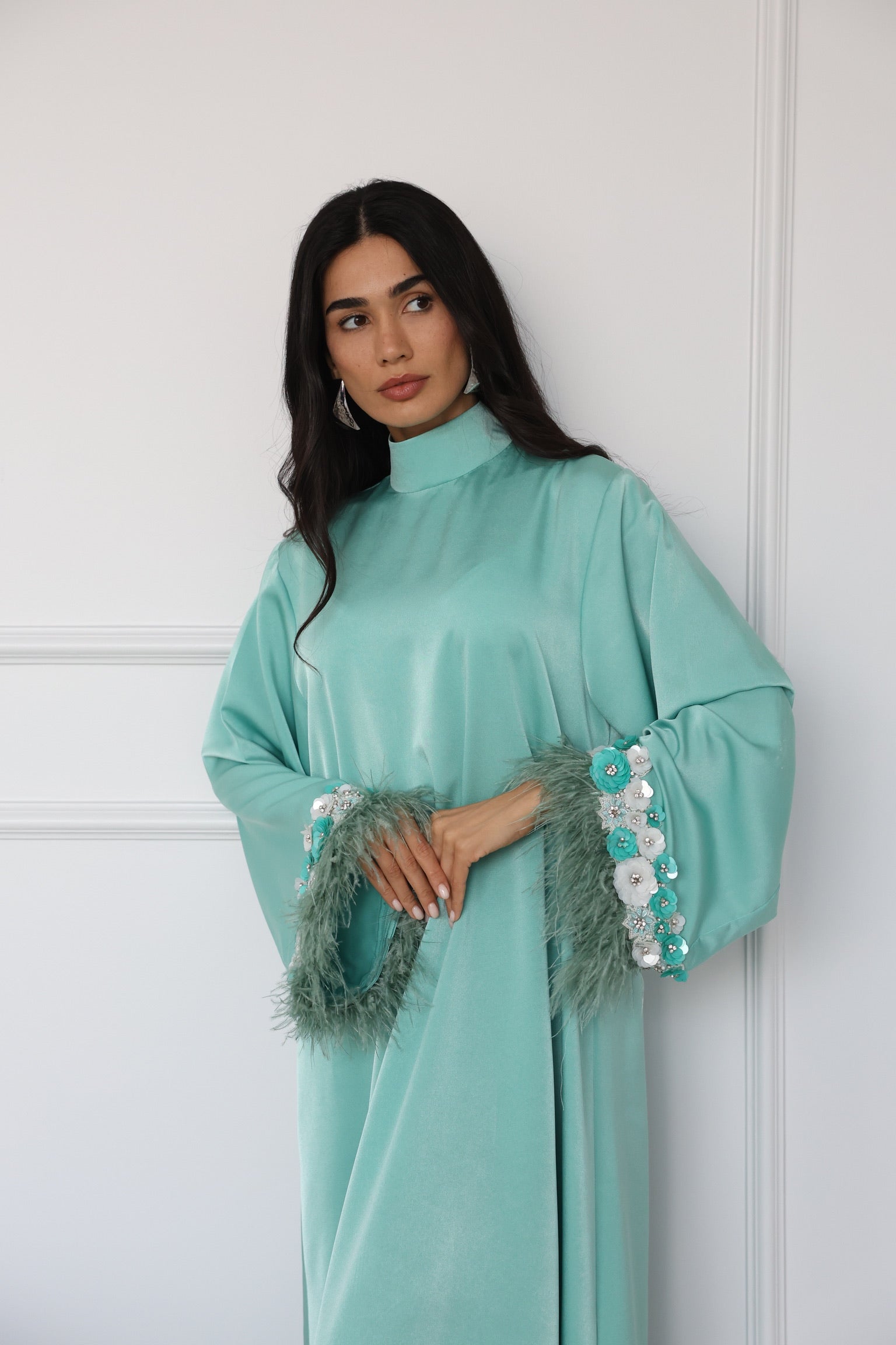 Mint (light green)