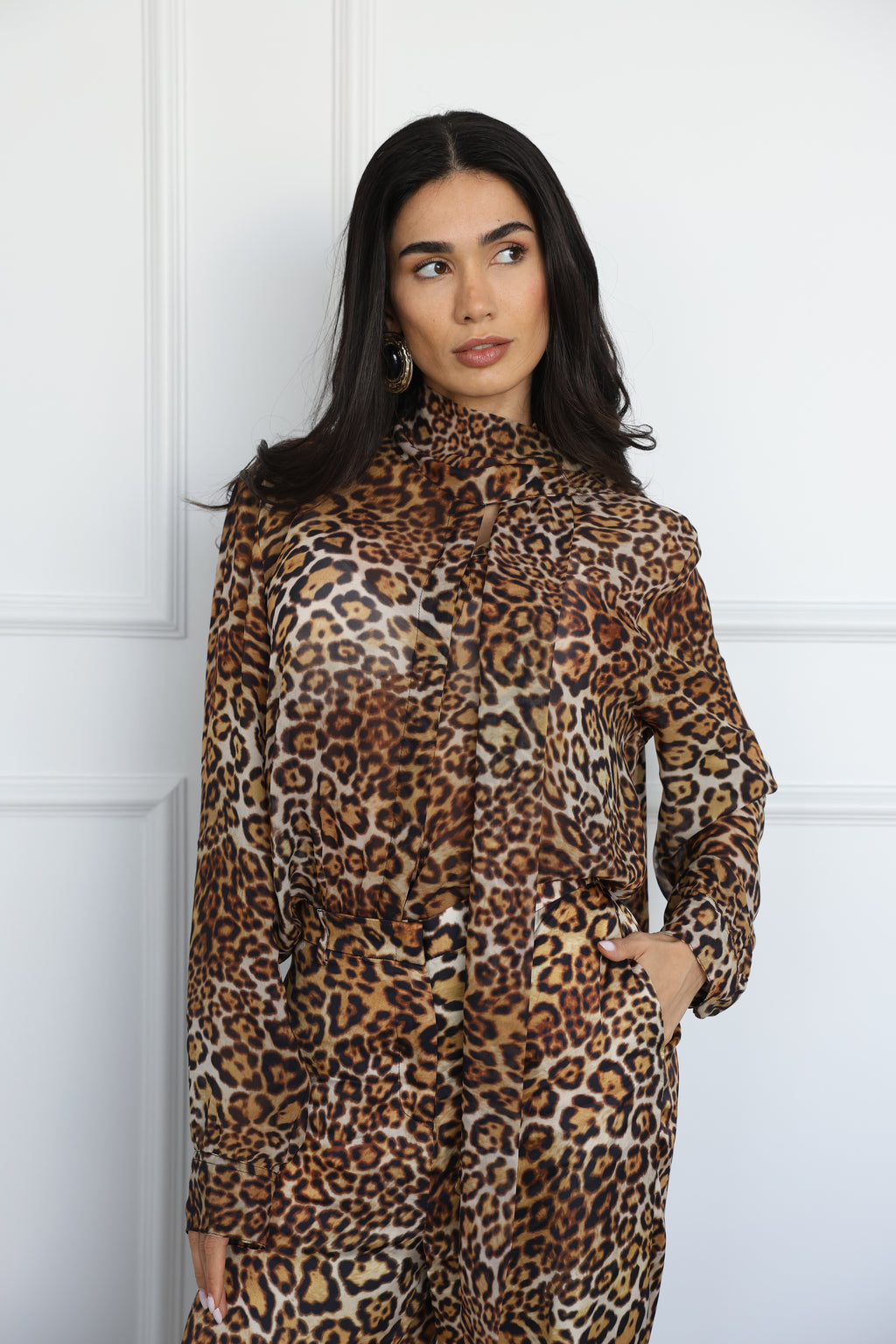 Muse Golden Leopard